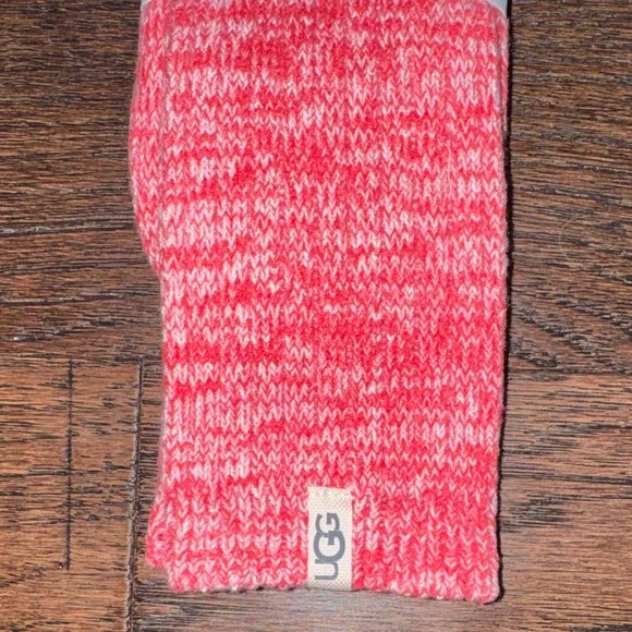 UGG Women's Vibrant Pink Socks - Picture 3 of 4